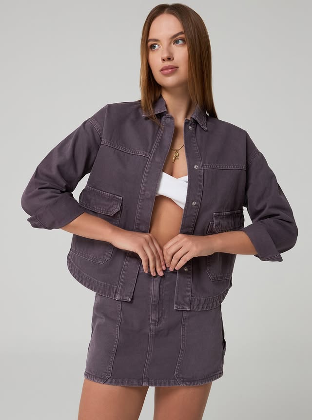 Atlas Denim fabric texture and wash detail — close-up 5